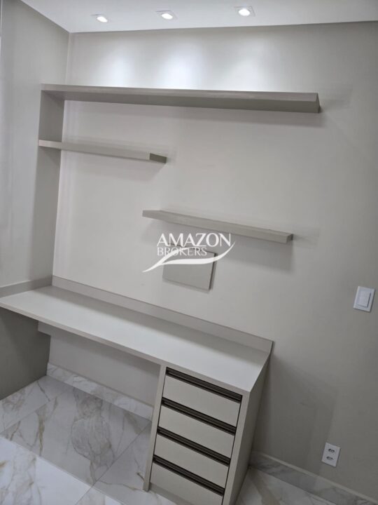 APARTAMENTO 56m2 NO CONDOMÍNIO PREDILLETO, PARQUE 10 - DISPONÍVEL PARA VENDA