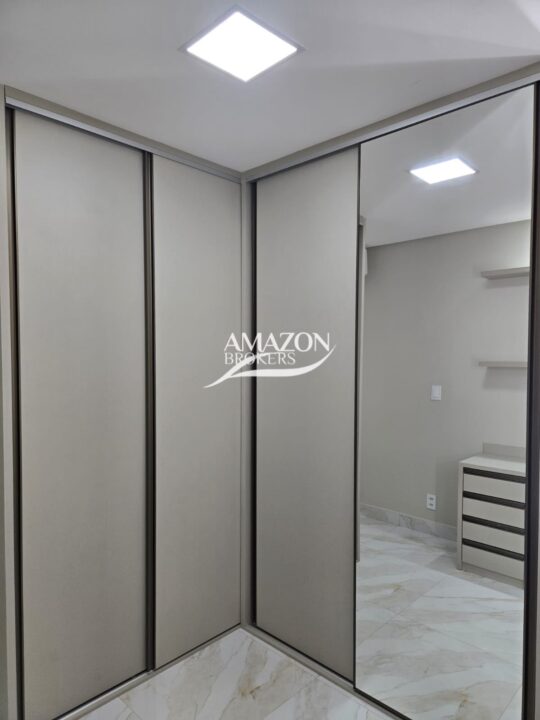 APARTAMENTO 56m2 NO CONDOMÍNIO PREDILLETO, PARQUE 10 - DISPONÍVEL PARA VENDA