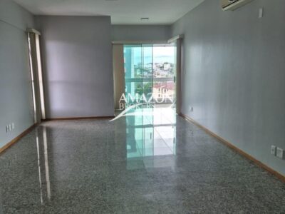 APARTAMENTO 155m2 NO CONDOMÍNIO RIVIERA FRANCESA, PARQUE 10 - DISPONÍVEL PARA VENDA