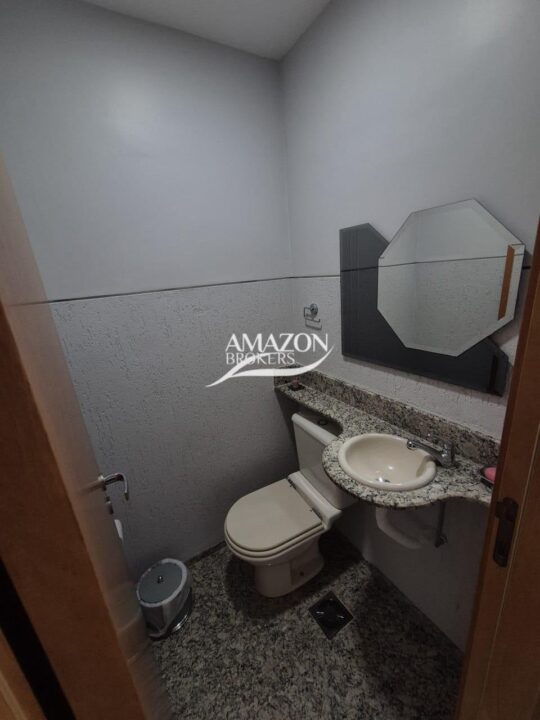 APARTAMENTO 155m2 NO CONDOMÍNIO RIVIERA FRANCESA, PARQUE 10 - DISPONÍVEL PARA VENDA