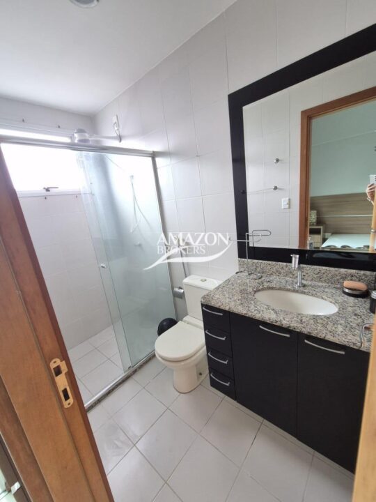 APARTAMENTO 155m2 NO CONDOMÍNIO RIVIERA FRANCESA, PARQUE 10 - DISPONÍVEL PARA VENDA