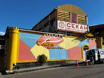 ESCOLA COM 832m2 NA CIDADE NOVA - DISPONÍVEL PARA VENDA