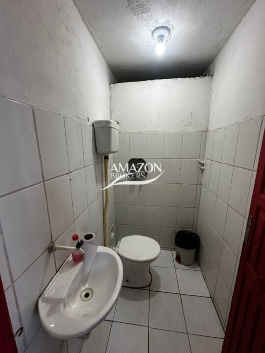 ESCOLA COM 832m2 NA CIDADE NOVA - DISPONÍVEL PARA VENDA