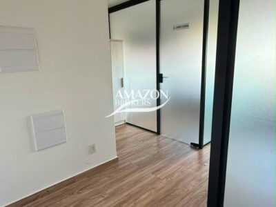 SALA COMERCIAL 31m2 NO BRITANNIA PARK OFFICES, PONTA NEGRA - DISPONÍVEL PARA LOCAÇÃO