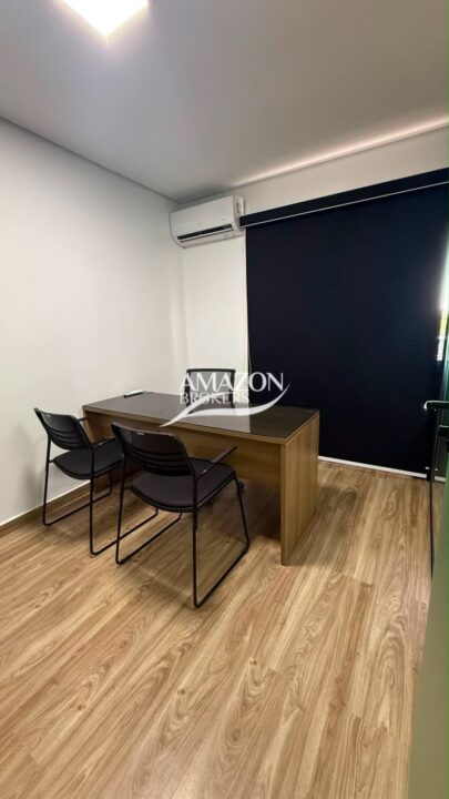 SALA COMERCIAL 32m2 NO BRITANNIA PARK OFFICES, PONTA NEGRA - DISPONÍVEL PARA LOCAÇÃO