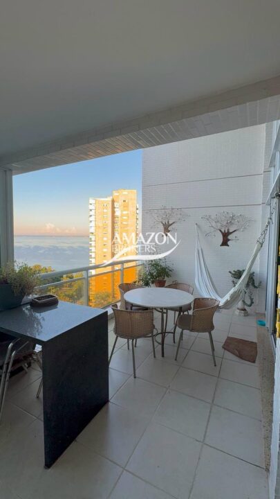 APARTAMENTO 211m2 NO CONDOMÍNIO RIVIERA DE PONTA NEGRA, EDIFÍCIO NICE - DISPONÍVEL PARA LOCAÇÃO