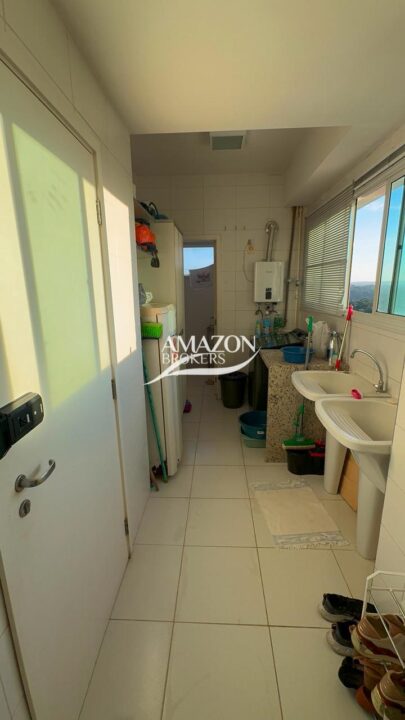 APARTAMENTO 211m2 NO CONDOMÍNIO RIVIERA DE PONTA NEGRA, EDIFÍCIO NICE - DISPONÍVEL PARA LOCAÇÃO