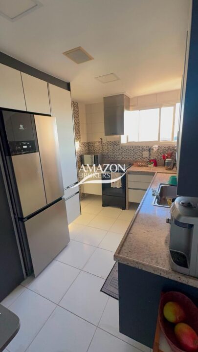 APARTAMENTO 211m2 NO CONDOMÍNIO RIVIERA DE PONTA NEGRA, EDIFÍCIO NICE - DISPONÍVEL PARA LOCAÇÃO