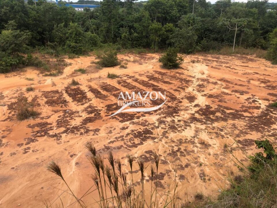 TERRENO 58.000m2 LOCALIZADO NO BAIRRO PARQUE MAUÁ - DISPONÍVEL PARA VENDA