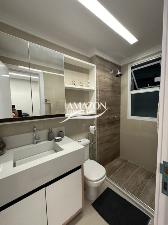 APARTAMENTO 202 m2 NO DIAMOND RESIDENCE TOWER, ADRIANÓPOLIS - DISPONÍVEL PARA VENDA