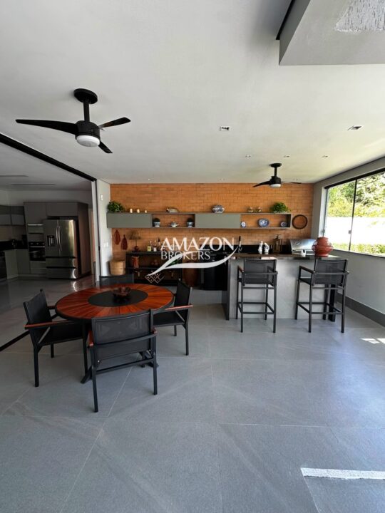 CASA DUPLEX 412m2 NO RESIDENCIAL PRAIA DOS PASSARINHOS, PONTA NEGRA - DISPONÍVEL PARA VENDA
