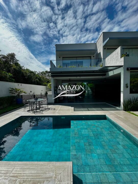 CASA DUPLEX 412m2 NO RESIDENCIAL PRAIA DOS PASSARINHOS, PONTA NEGRA - DISPONÍVEL PARA VENDA