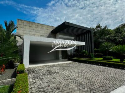 CASA DUPLEX 412m2 NO RESIDENCIAL PRAIA DOS PASSARINHOS, PONTA NEGRA - DISPONÍVEL PARA VENDA