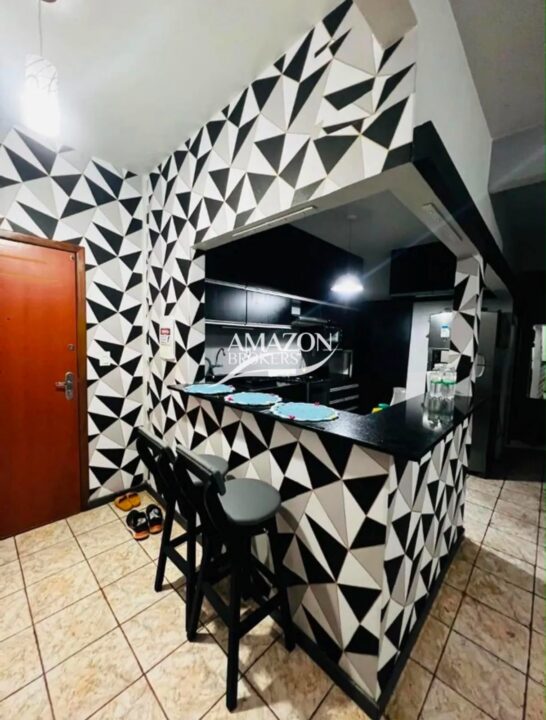 APARTAMENTO 78m2 NO CONDOMÍNIO JULIANA 1, ALEIXO - DISPONÍVEL PARA VENDA