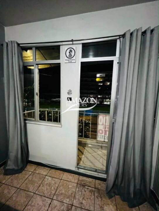 APARTAMENTO 78m2 NO CONDOMÍNIO JULIANA 1, ALEIXO - DISPONÍVEL PARA VENDA
