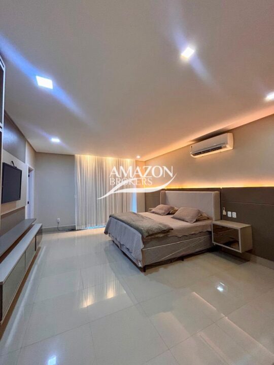 CASA DUPLEX MOBILIADA 250m2 NO CONDOMÍNIO RESIDENCIAL PASSAREDO, PONTA NEGRA - DISPONÍVEL PARA VENDA