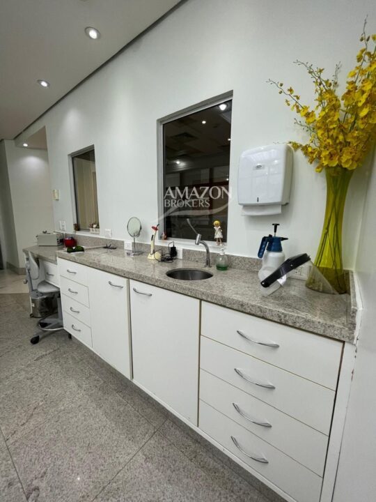 CONSULTÓRIO ODONTOLÓGICO COMPLETO NO MILLENNIUM MEDICAL TOWER, CHAPADA - DISPONÍVEL PARA VENDA