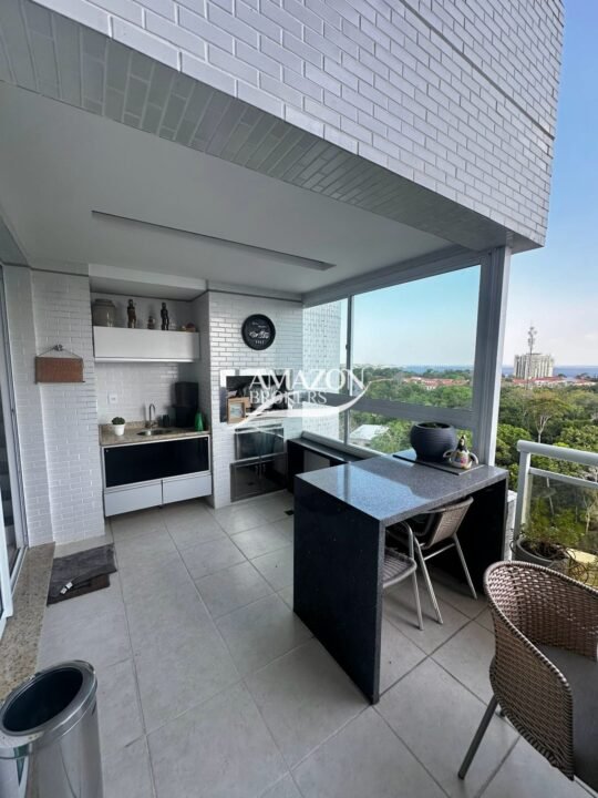 APARTAMENTO 211m2 NO CONDOMÍNIO RIVIERA DE PONTA NEGRA, EDIFÍCIO NICE - DISPONÍVEL PARA LOCAÇÃO