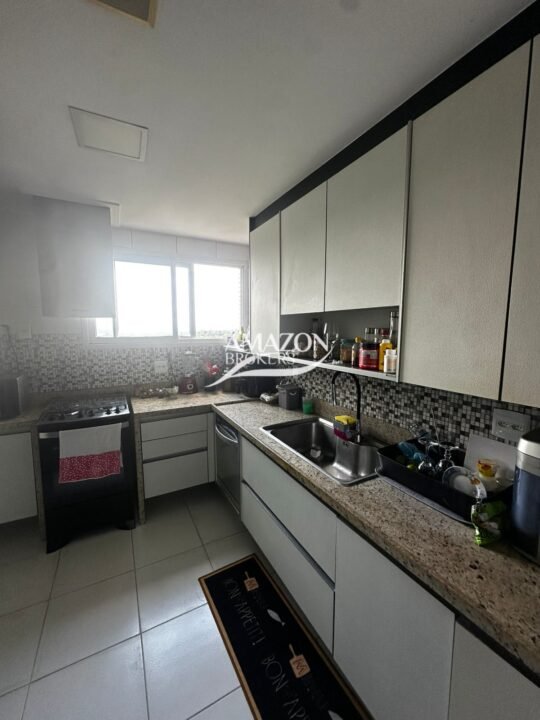 APARTAMENTO 211m2 NO CONDOMÍNIO RIVIERA DE PONTA NEGRA, EDIFÍCIO NICE - DISPONÍVEL PARA LOCAÇÃO