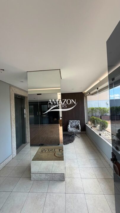 CONDOMÍNIO SAINT ROMAIN, BAIRRO NOSSA SENHORA DAS GRAÇAS - APARTAMENTO SEMIMOBILIADO 210m2 - DISPONÍVEL PARA VENDA