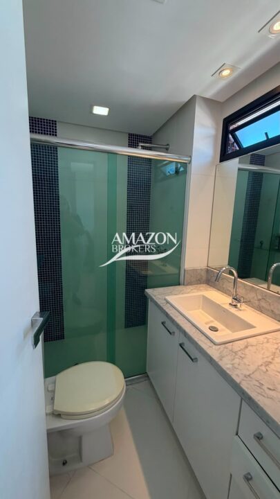 CONDOMÍNIO SAINT ROMAIN, BAIRRO NOSSA SENHORA DAS GRAÇAS - APARTAMENTO SEMIMOBILIADO 210m2 - DISPONÍVEL PARA VENDA