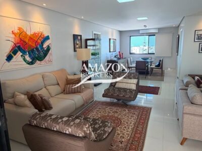 CONDOMÍNIO SAINT ROMAIN, BAIRRO NOSSA SENHORA DAS GRAÇAS - APARTAMENTO SEMIMOBILIADO 210m2 - DISPONÍVEL PARA VENDA