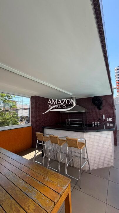 CONDOMÍNIO SAINT ROMAIN, BAIRRO NOSSA SENHORA DAS GRAÇAS - APARTAMENTO SEMIMOBILIADO 210m2 - DISPONÍVEL PARA VENDA