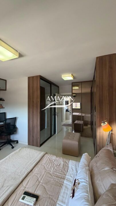 CONDOMÍNIO SAINT ROMAIN, BAIRRO NOSSA SENHORA DAS GRAÇAS - APARTAMENTO SEMIMOBILIADO 210m2 - DISPONÍVEL PARA VENDA