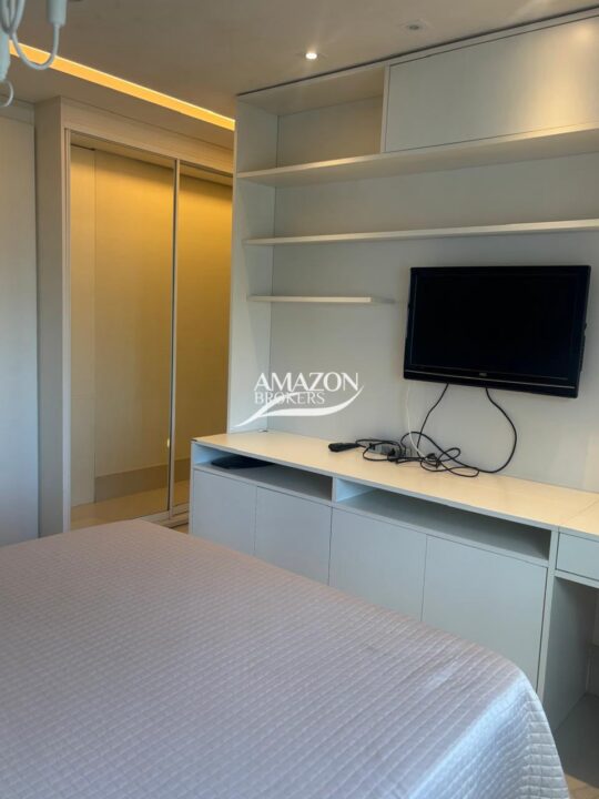 CONDOMÍNIO AUTHENTIC, BAIRRO ADRIANÓPOLIS - APARTAMENTO MOBILIADO 140m2 - DISPONÍVEL PARA VENDA