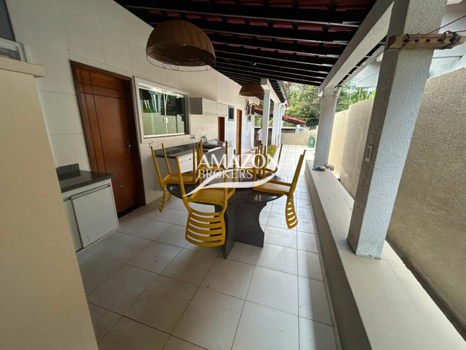CONDOMÍNIO JARDIM EUROPA, PONTA NEGRA - CASA TÉRREA - DISPONÍVEL PARA VENDA