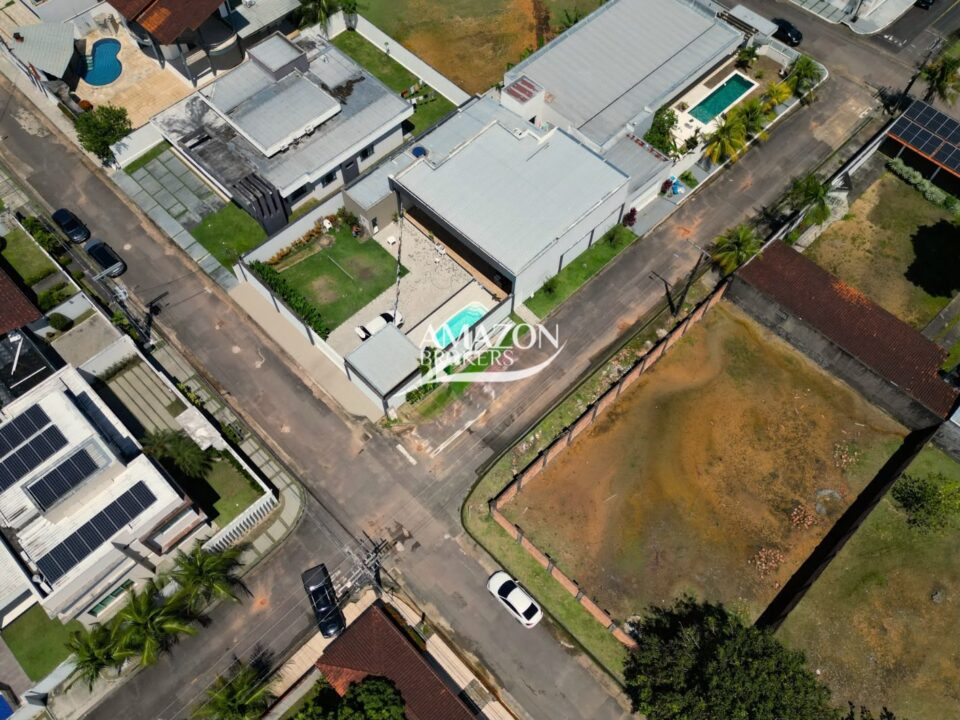 RESIDENCIAL PONTA NEGRA 2, TERRENO DE ESQUINA 600m2 - DISPONÍVEL PARA VENDA