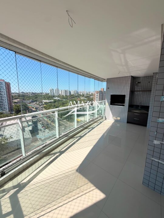 RESIDENCIAL RUBI, PARQUE 10 - APARTAMENTO 140m2 - DISPONÍVEL PARA VENDA