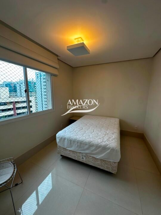 CONDOMÍNIO AUTHENTIC, BAIRRO ADRIANÓPOLIS - APARTAMENTO MOBILIADO 140m2 - DISPONÍVEL PARA VENDA