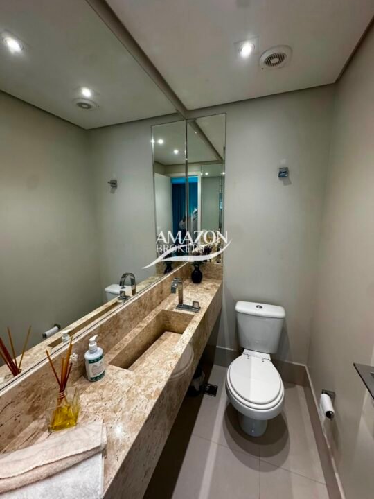 CONDOMÍNIO AUTHENTIC, BAIRRO ADRIANÓPOLIS - APARTAMENTO MOBILIADO 140m2 - DISPONÍVEL PARA VENDA