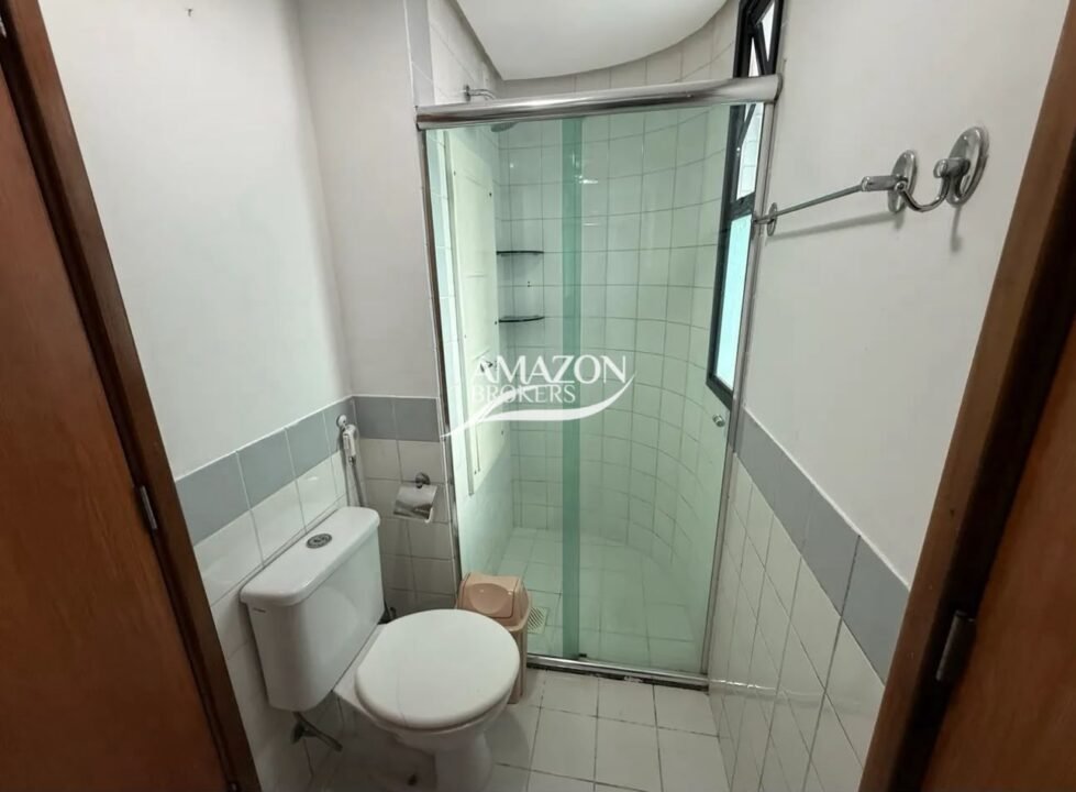 METRÓPOLIS RESIDENCE, PARQUE 10 - APARTAMENTO MOBILIADO 70m2 - DISPONÍVEL PARA LOCAÇÃO