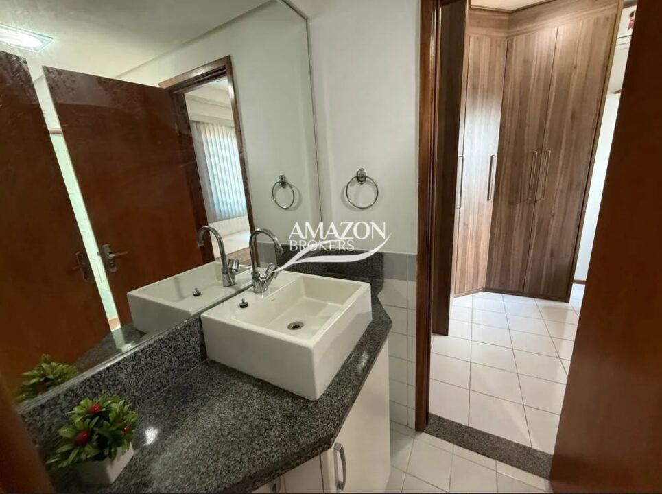 METRÓPOLIS RESIDENCE, PARQUE 10 - APARTAMENTO MOBILIADO 70m2 - DISPONÍVEL PARA LOCAÇÃO