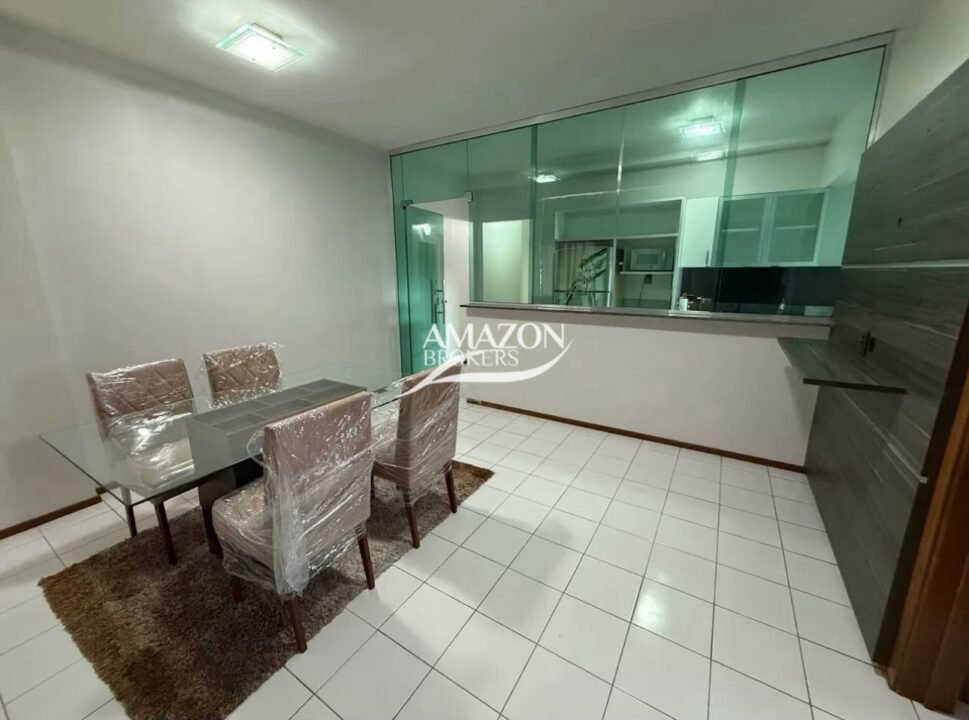 METRÓPOLIS RESIDENCE, PARQUE 10 - APARTAMENTO MOBILIADO 70m2 - DISPONÍVEL PARA LOCAÇÃO