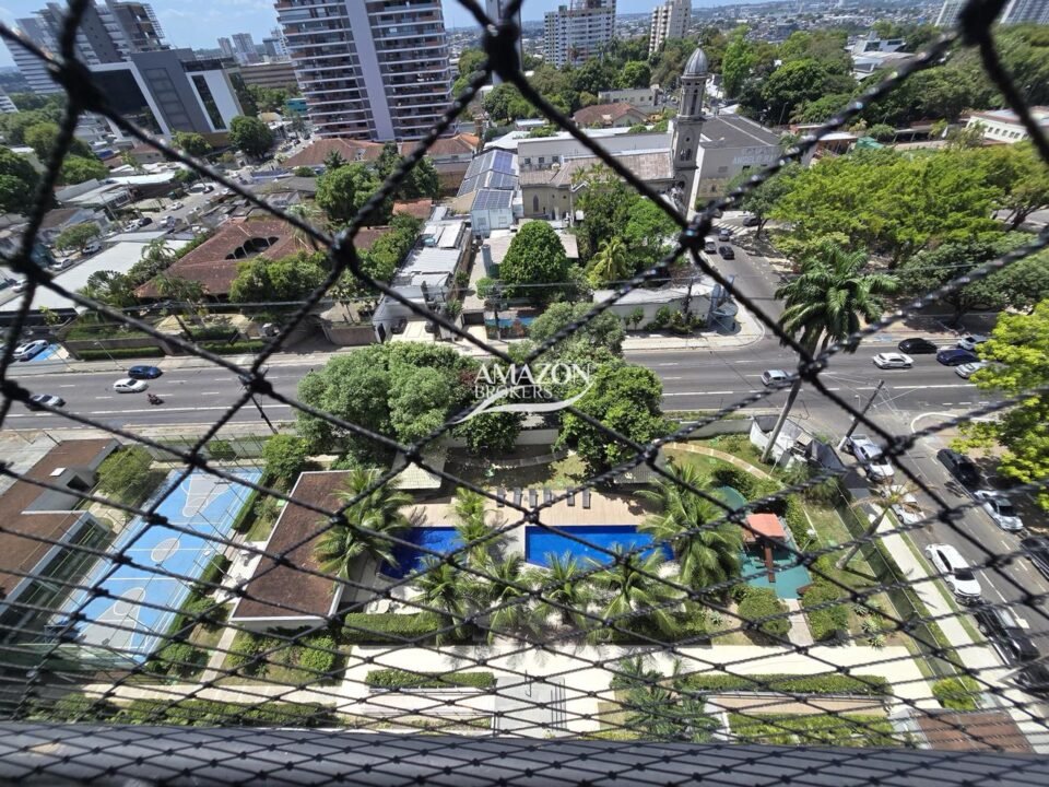 CONDOMÍNIO PORTAL DA VILA, ADRIANÓPOLIS - APARTAMENTO 190m2 - DISPONÍVEL PARA LOCAÇÃO