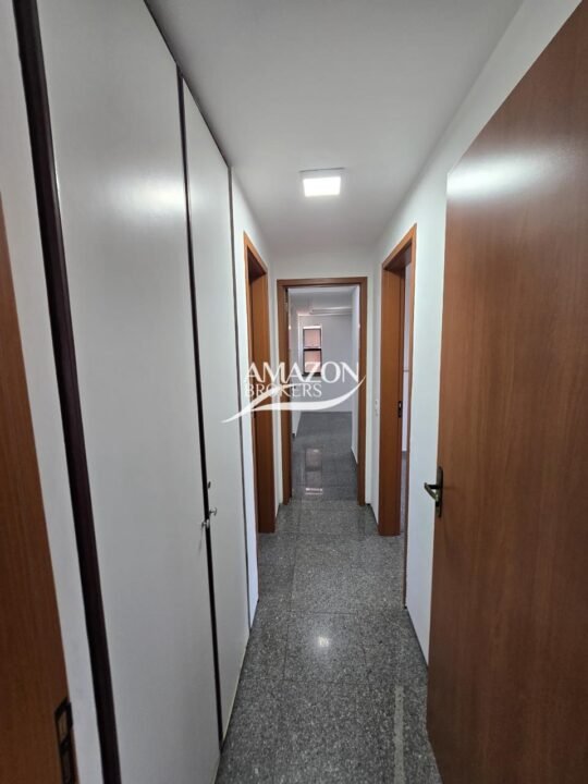 CONDOMÍNIO PORTAL DA VILA, ADRIANÓPOLIS - APARTAMENTO 190m2 - DISPONÍVEL PARA LOCAÇÃO