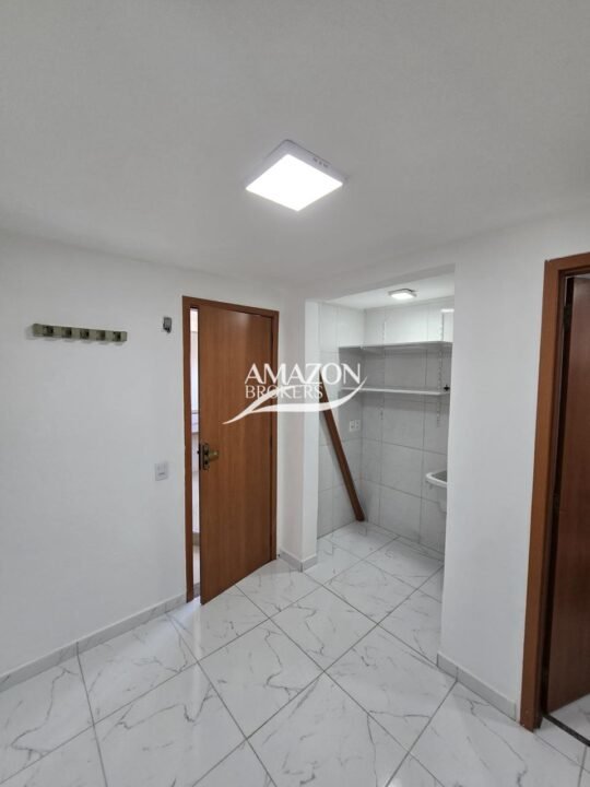 CONDOMÍNIO PORTAL DA VILA, ADRIANÓPOLIS - APARTAMENTO 190m2 - DISPONÍVEL PARA LOCAÇÃO