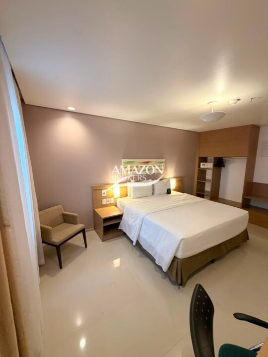 FLAT MOBILIADO 29m2 NO HOTEL BLUE TREE PREMIUM, ADRIANÓPOLIS - DISPONÍVEL PARA VENDA