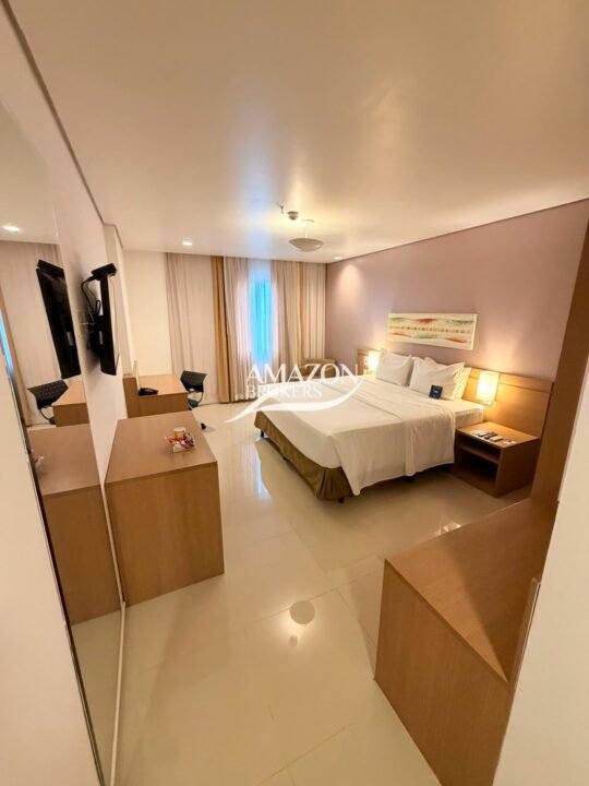 FLAT MOBILIADO 29m2 NO HOTEL BLUE TREE PREMIUM, ADRIANÓPOLIS - DISPONÍVEL PARA VENDA