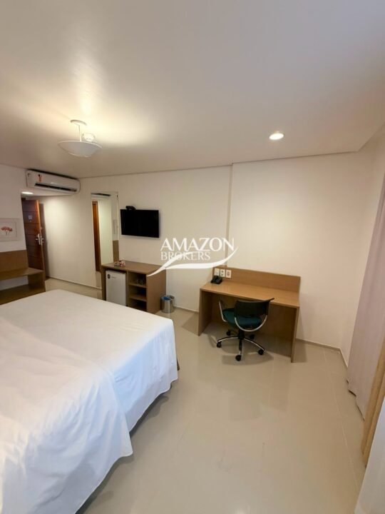 FLAT MOBILIADO 29m2 NO HOTEL BLUE TREE PREMIUM, ADRIANÓPOLIS - DISPONÍVEL PARA VENDA