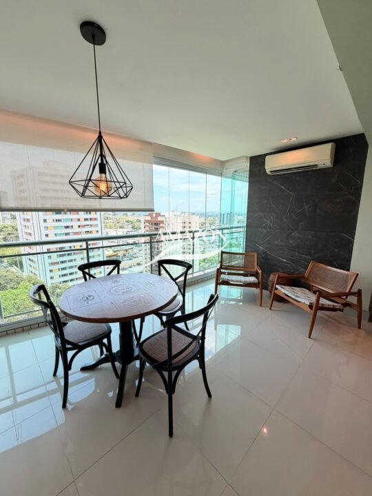 PRIVILEGE CLUB RESIDENCE, ADRIANÓPOLIS - APARTAMENTO 215 m2 MOBILIADO - DISPONÍVEL PARA LOCAÇÃO