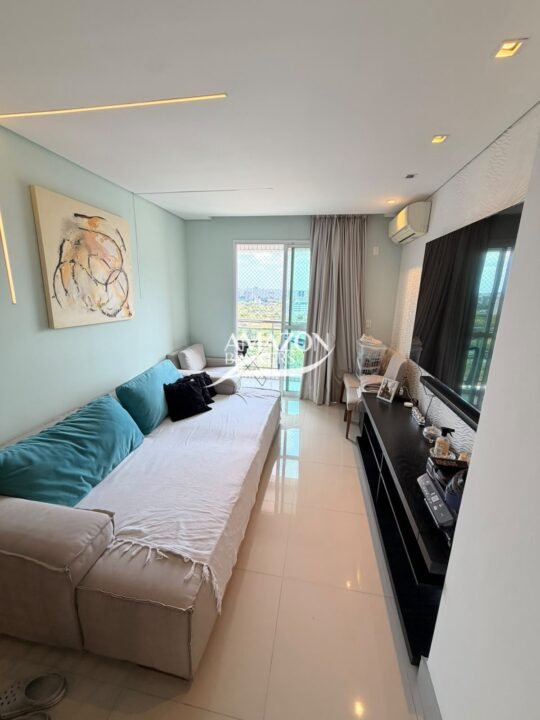 PRIVILEGE CLUB RESIDENCE, ADRIANÓPOLIS - APARTAMENTO 215 m2 MOBILIADO - DISPONÍVEL PARA LOCAÇÃO