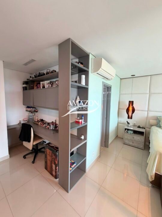 PRIVILEGE CLUB RESIDENCE, ADRIANÓPOLIS - APARTAMENTO 215 m2 MOBILIADO - DISPONÍVEL PARA LOCAÇÃO