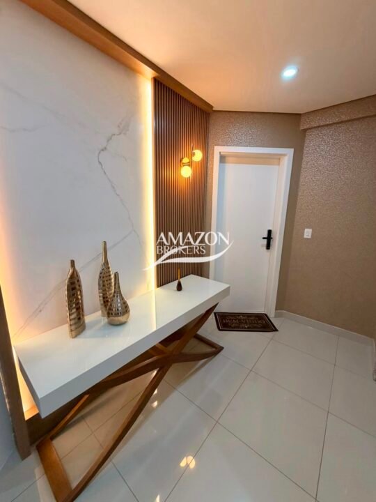 PRIVILEGE CLUB RESIDENCE, ADRIANÓPOLIS - APARTAMENTO 215 m2 MOBILIADO - DISPONÍVEL PARA LOCAÇÃO