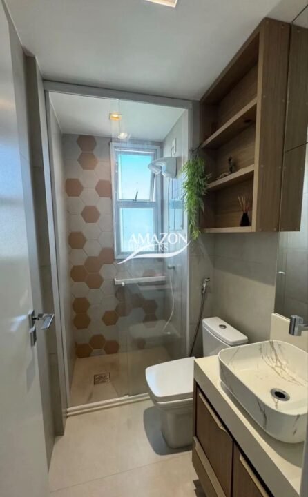 GARDEN CLUB RESIDENCIAL, BAIRRO PARQUE 10 - APARTAMENTO MOBILIADO 133m2 - DISPONÍVEL PARA VENDA