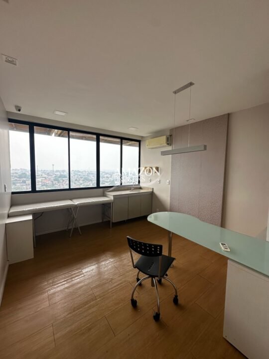 EDIFÍCIO ATRIUM, SÃO FRANCISCO - SALA COMERCIAL 30m2 - DISPONÍVEL PARA LOCAÇÃO